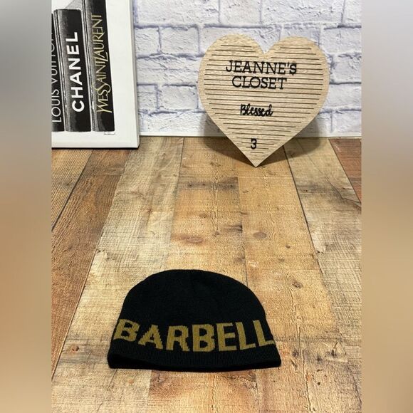 Black barbell Beanie - Picture 1 of 3